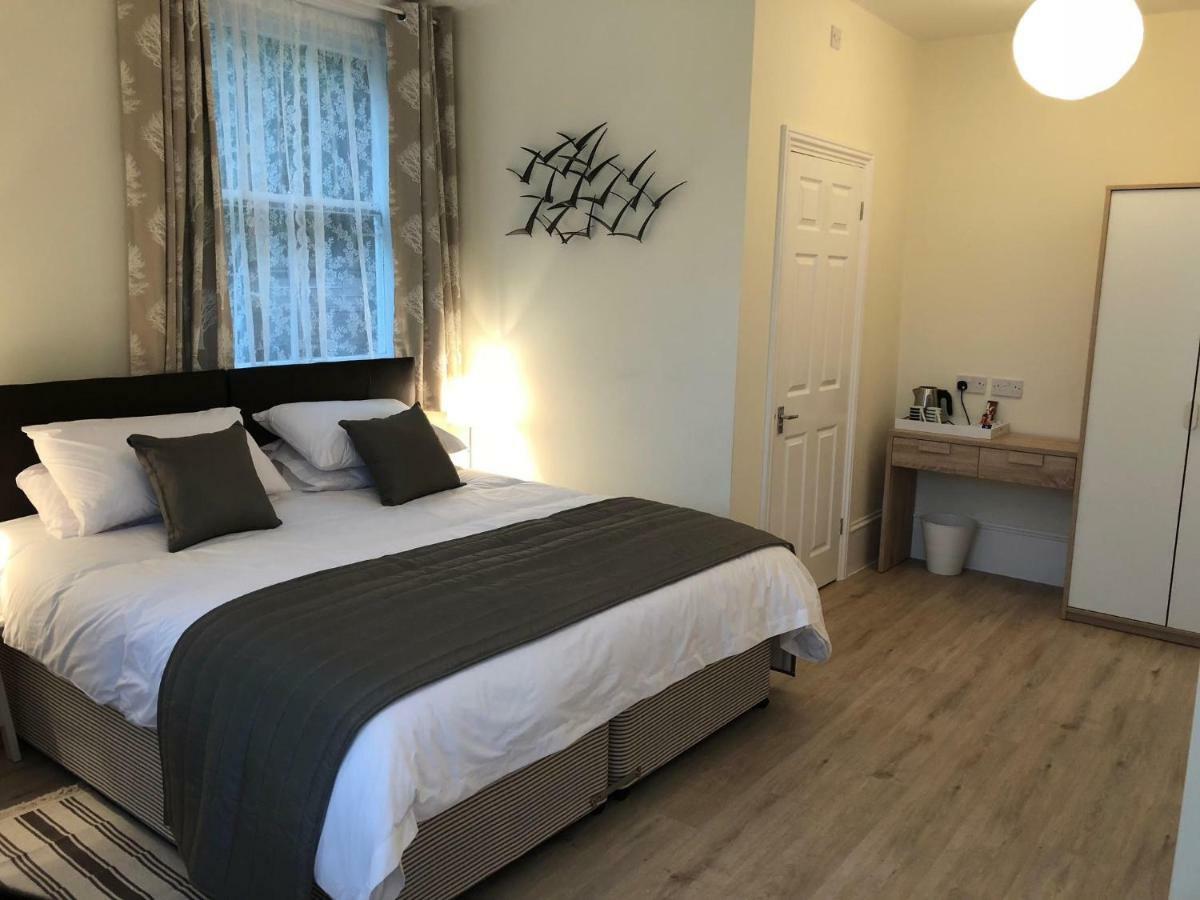 Good Intent Rooms Waltham Abbey Extérieur photo