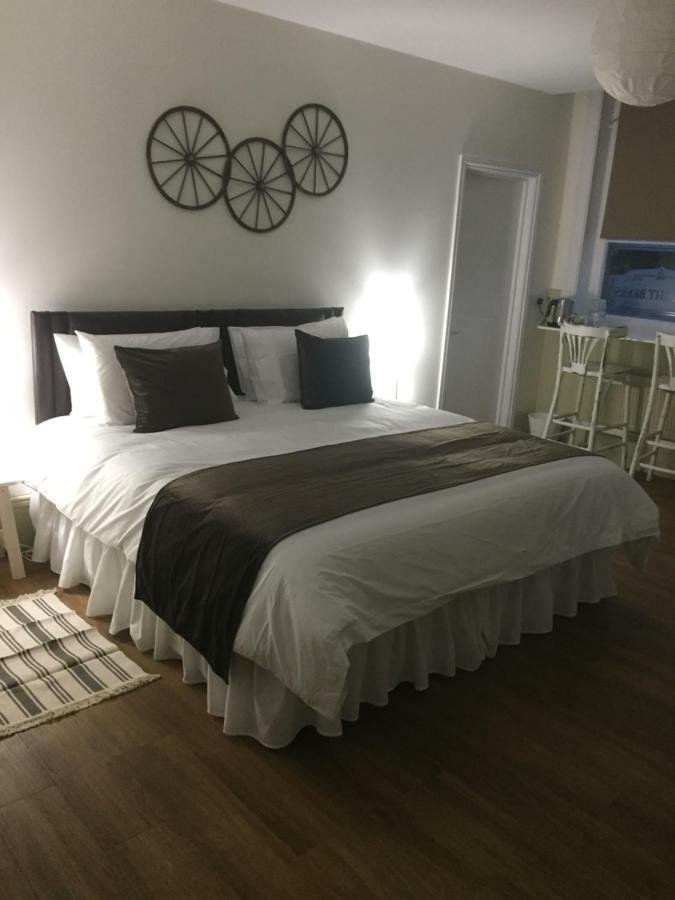 Good Intent Rooms Waltham Abbey Extérieur photo