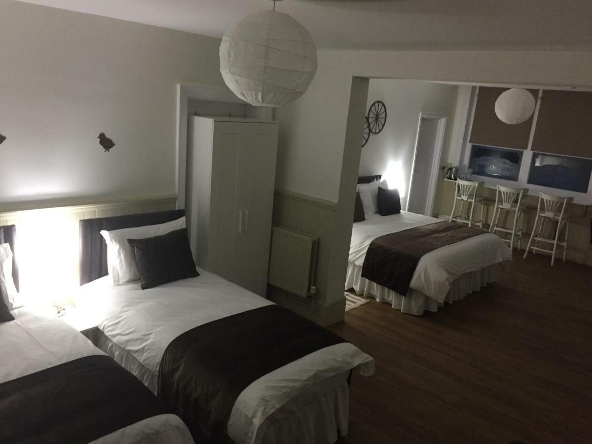 Good Intent Rooms Waltham Abbey Extérieur photo
